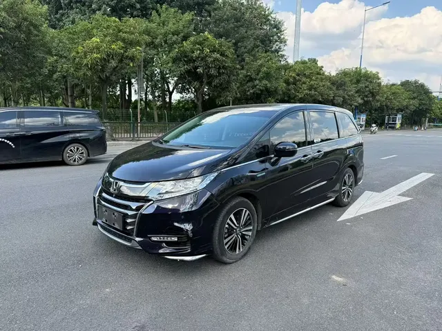 Honda Odyssey 2019 2.0L Sharp Ultimate Edition