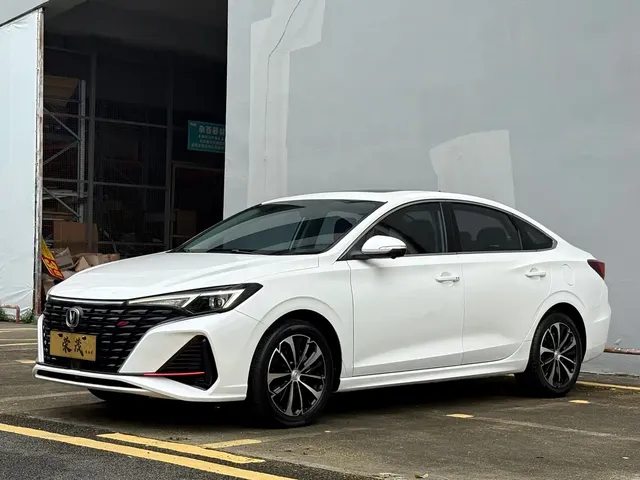 Changan Eado 2022 PLUS Blue Whale NE 1.4T GDI DCT Flagship