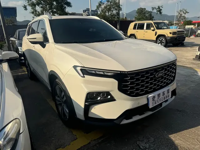 Ford Lingrui 2022 EcoBoost 170 Premium