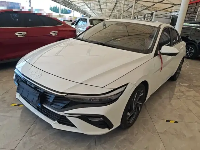 Hyundai Elantra 2023 1.5L CVT GLX Elite Edition