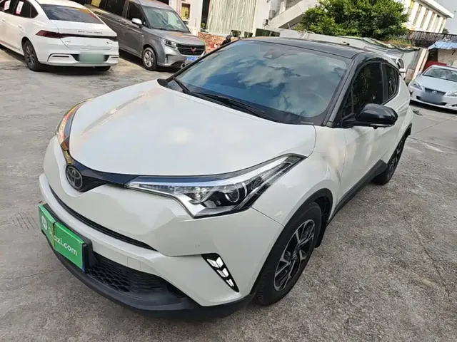 Toyota C-HR 2020 Model 2.0L Comfort
