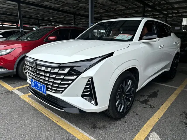 Changan UNI-Z 2025 1.5T Premium