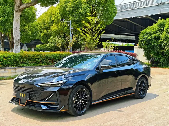 Changan UNI-V 2022 1.5T Sport Edition