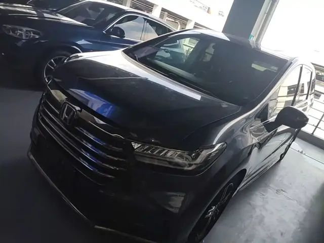 Honda Odyssey 2022 2.0L e:HEV Sharp Supreme Edition