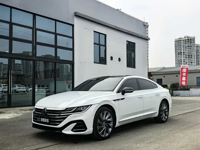 Volkswagen FAW-Volkswagen CC 2025 380TSI Eye-catching Shared Edition