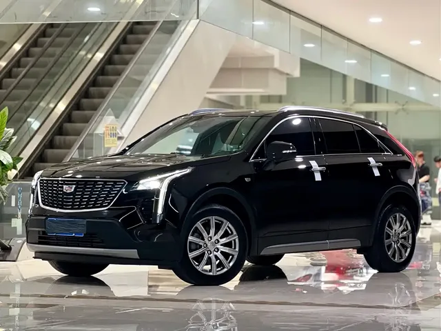 Cadillac XT4 2022 28T FWD Luxury