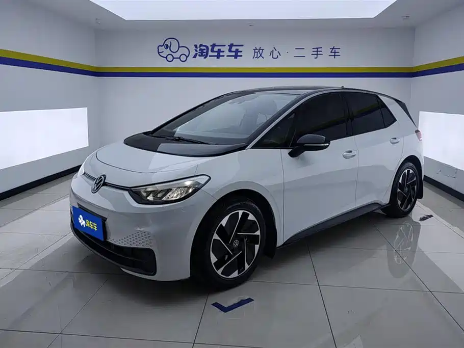 Volkswagen ID.3 2024 Outstanding Edition