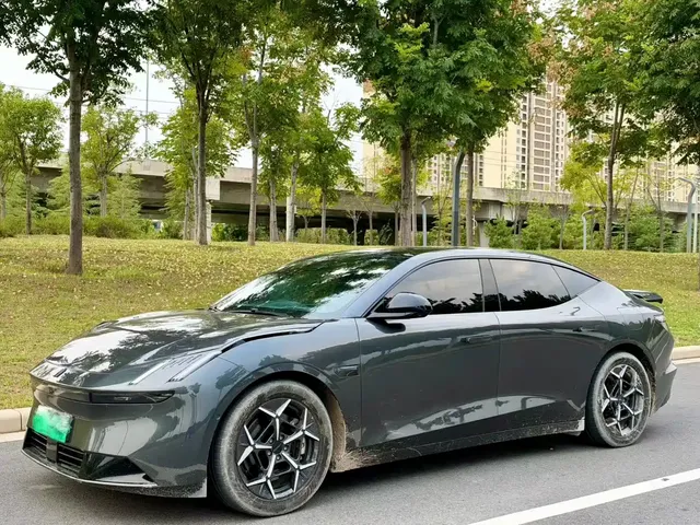 Lynk & Co Z10 2025 95kWh 766km RWD Max
