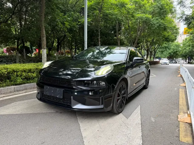 Lynk & Co 03 2018 1.5TD DCT Sport (China V)
