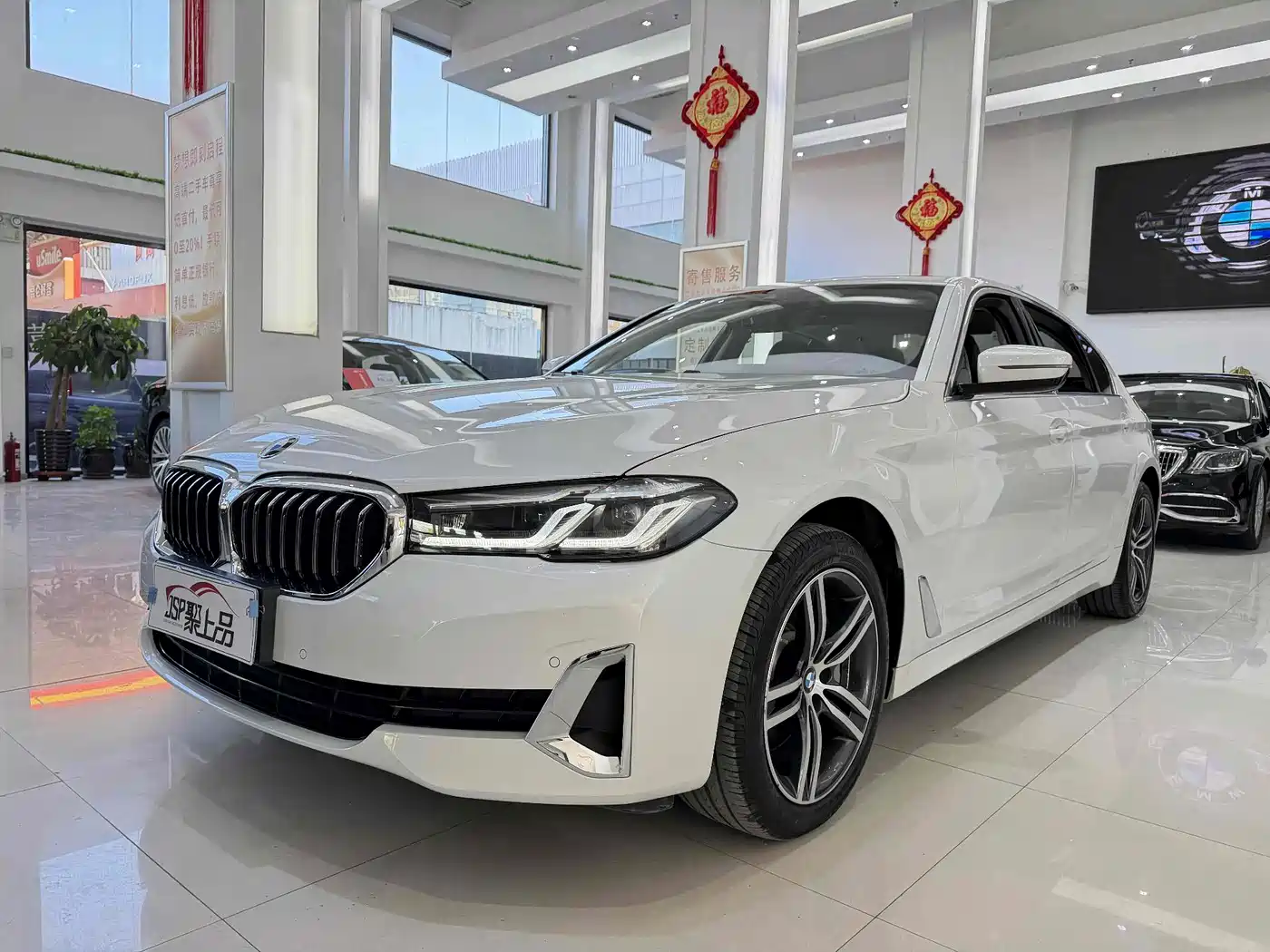 BMW 5 Series 2022 Facelift 530Li Leading M Sport Package