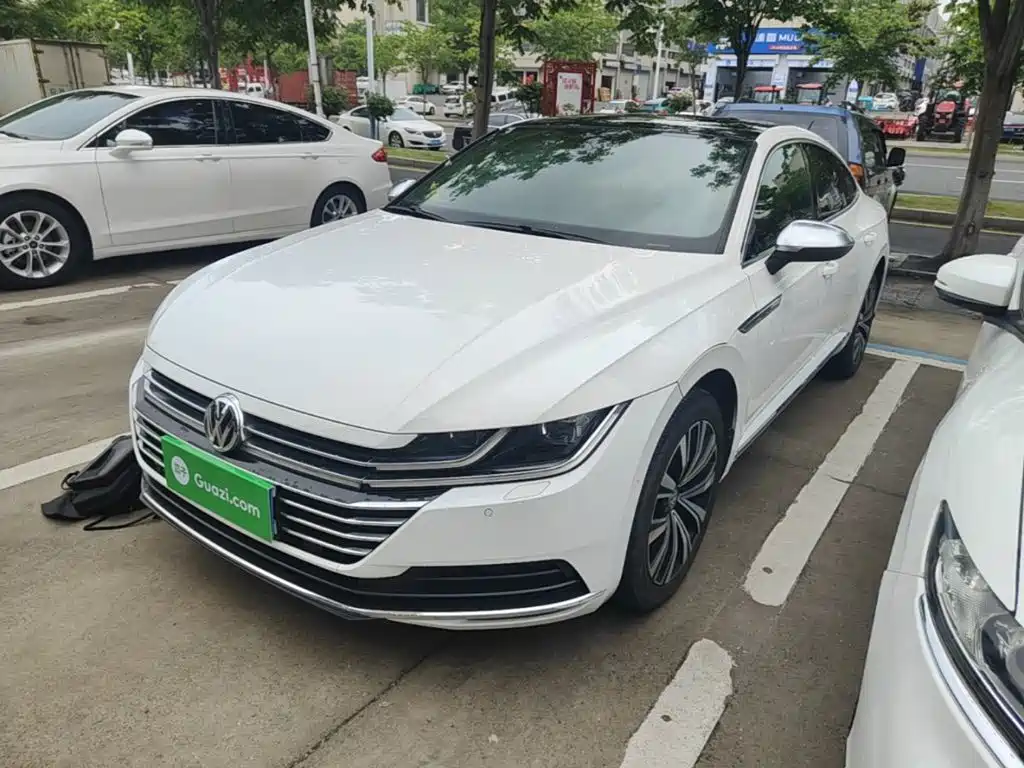 Volkswagen FAW-Volkswagen CC 2020 330TSI Glamour Version China VI