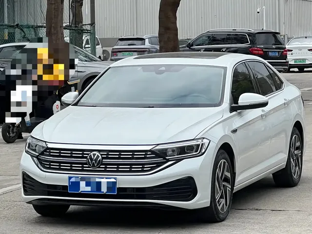 Volkswagen Sagitar 2023 300TSI DSG Surpassing Edition