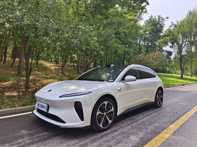 NIO ET5T 2024 75kWh Touring