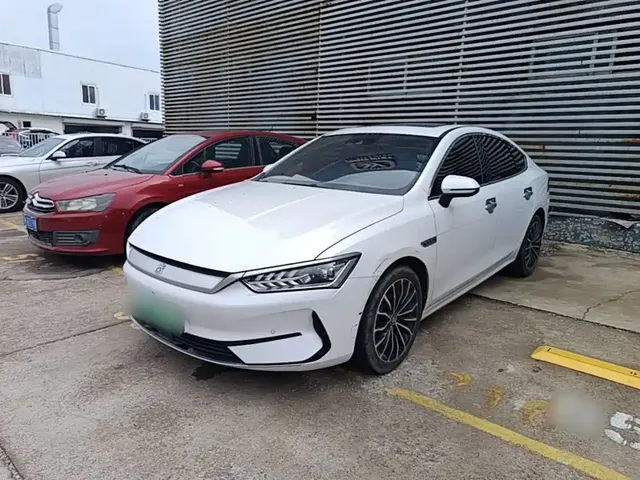 BYD Qin PLUS 2021 Model EV 600KM Flagship