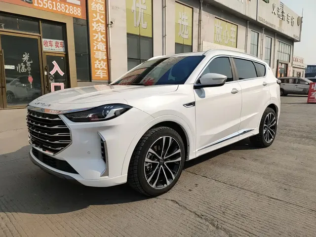 Jetour X70 PLUS 2023 1.6T DCT Champion PLUS 5-seater