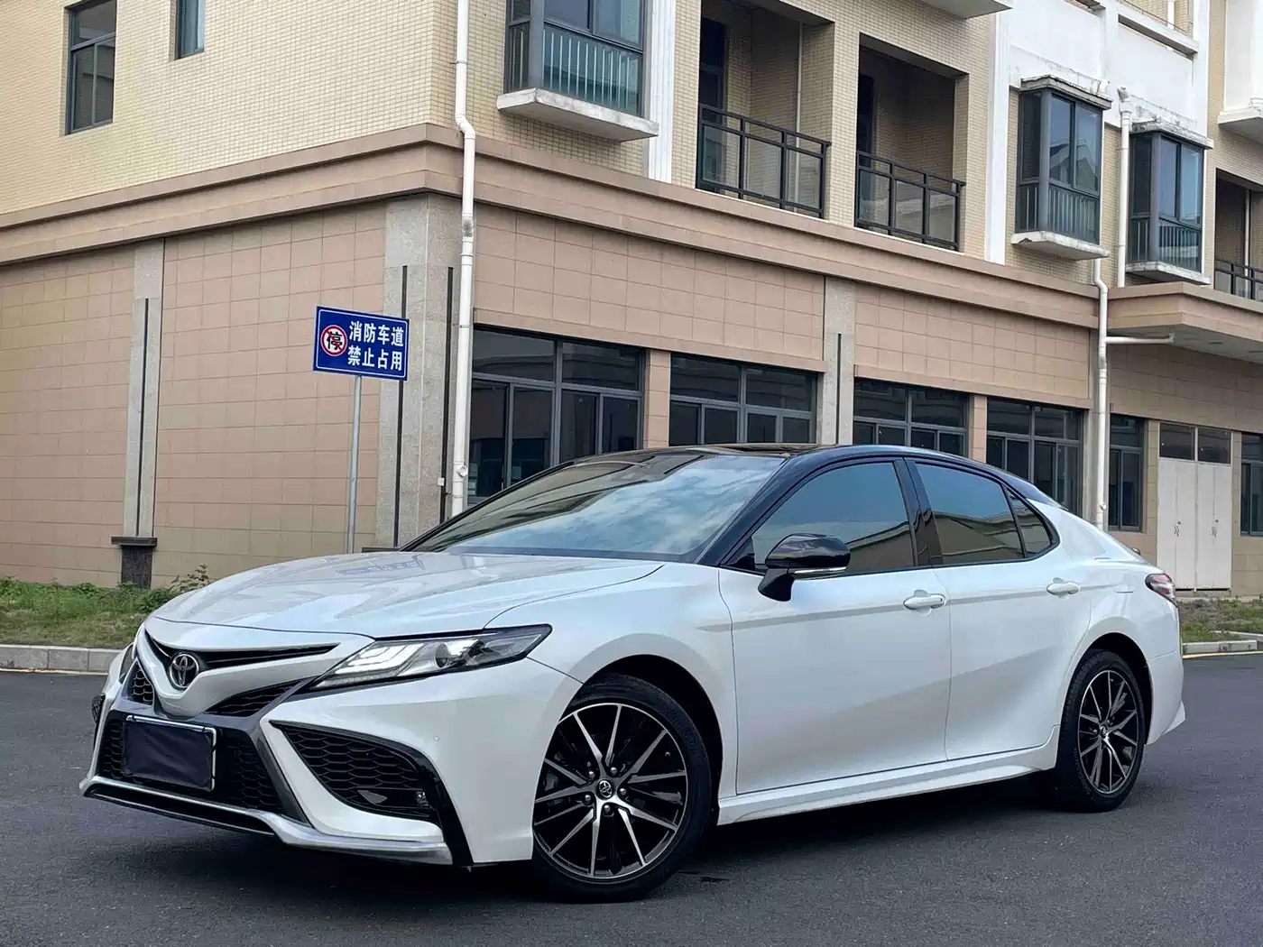 Toyota Camry 2023 2.0S Trend Edition