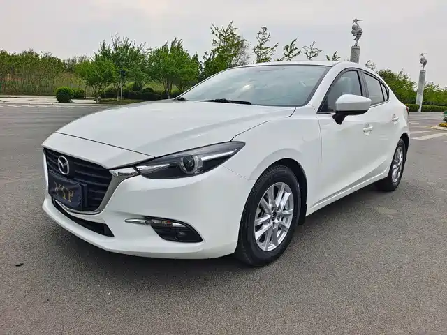 Mazda 3 Axela 2017 Sedan 1.5L Automatic Comfort China V