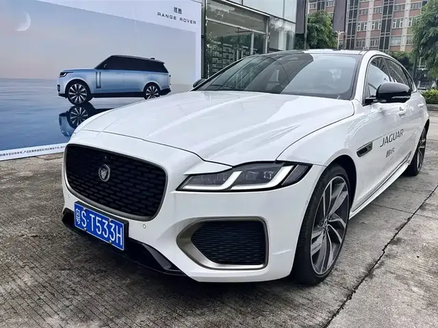 Jaguar XFL 2024 2.0T P300 AWD Flagship Sport Gilded Edition