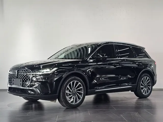 Lincoln Adventurer 2023 2.0T 2WD Zunya Edition