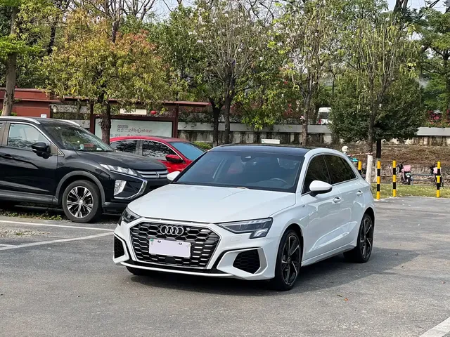 Audi A3 2024 Model A3L Limousine 35 TFSI Fashion Sport
