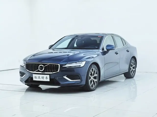 Volvo S60 2023 B4 Smart Comfort Luxury Edition