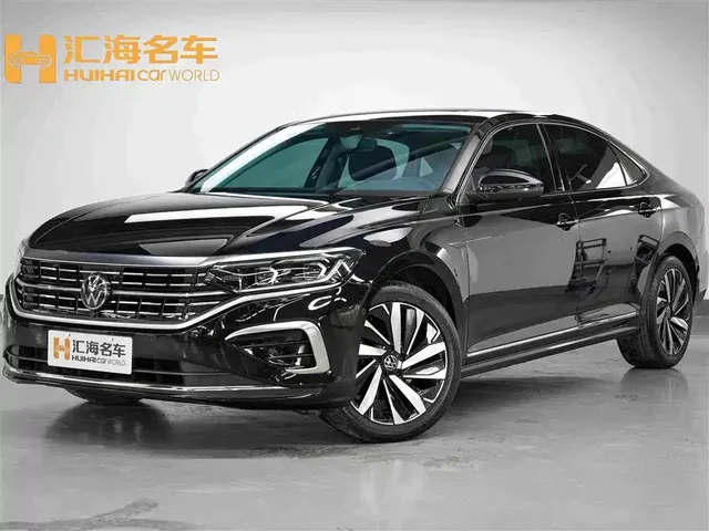 Volkswagen Passat 2024 380TSI Luxury