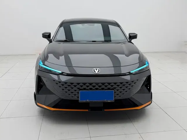 Changan UNI-V 2024 1.5T Premium