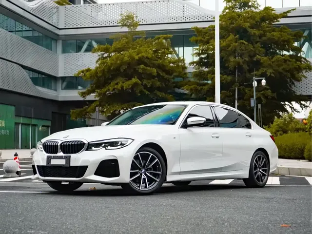 BMW 3 Series 2022 325Li M Sport Package