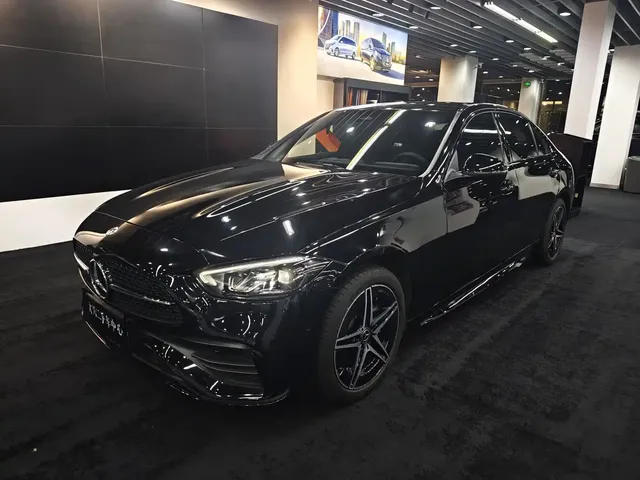 Mercedes-Benz C-Class 2025 C 260 L Night Sport Edition