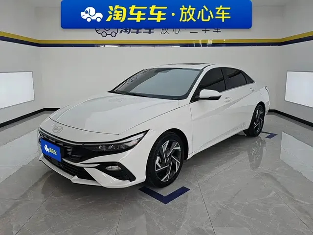 Hyundai Elantra 2023 1.5L CVT GLX Elite Edition