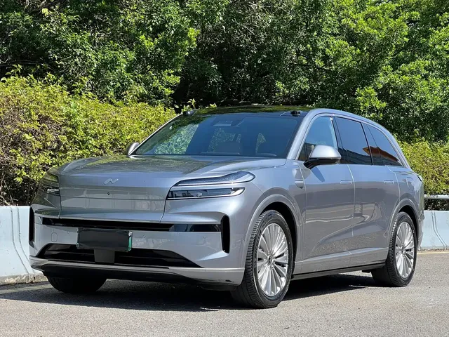 Ledao L90 2025 AWD Base Model