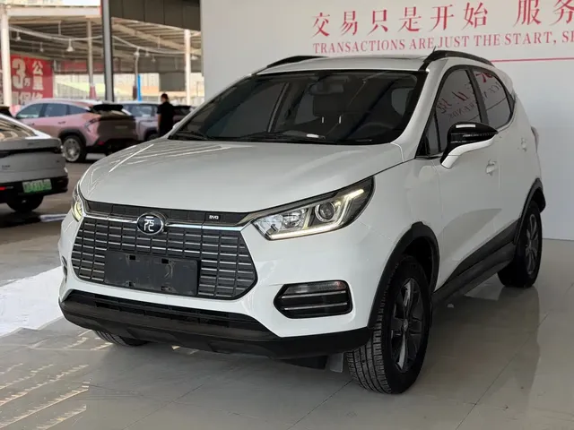 BYD Yuan New Energy 2018 EV360 Smart Connected Cool Type