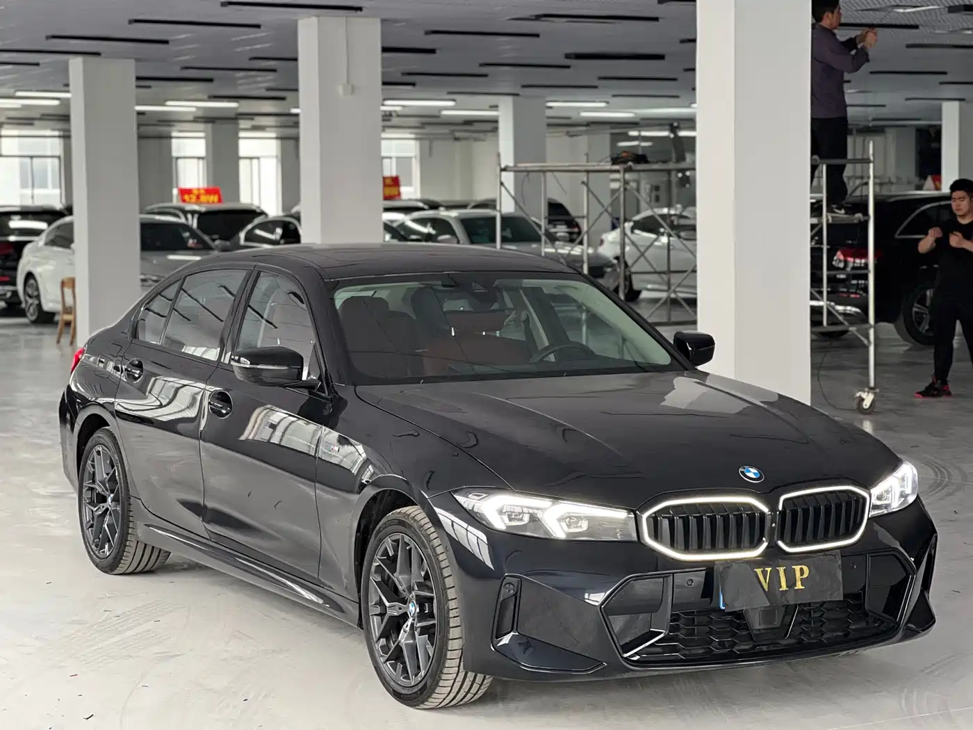 BMW 3 Series 2025 330Li M Sport Night Edition