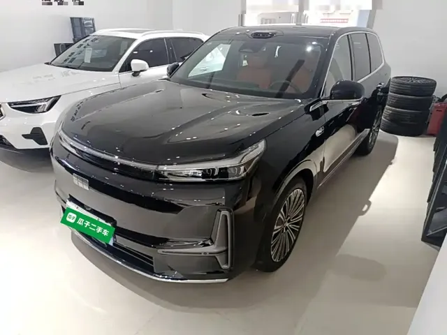 Geely Galaxy M9 2025 Base Model