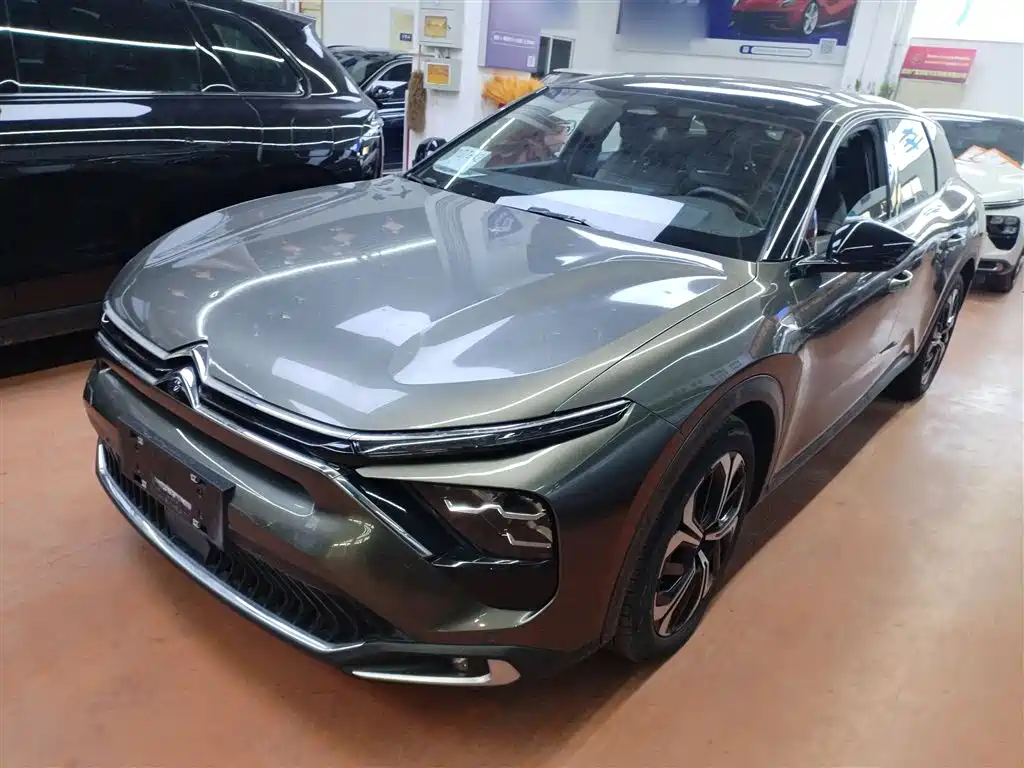Citroën Versailles C5 X 2021 1.6T Yaobufan
