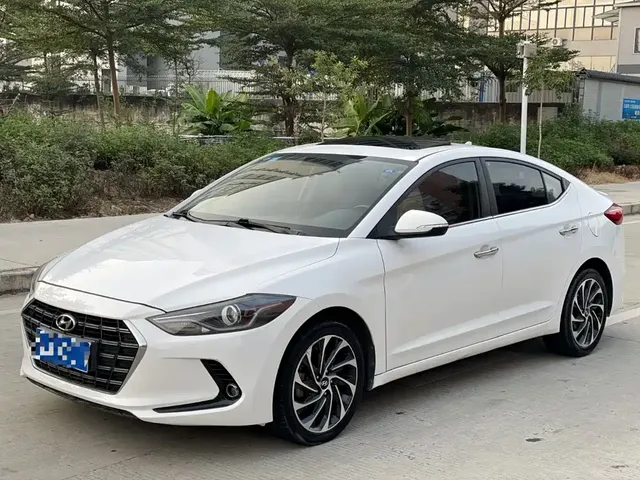 Hyundai Elantra 2019 1.5L CVT Smart Elite
