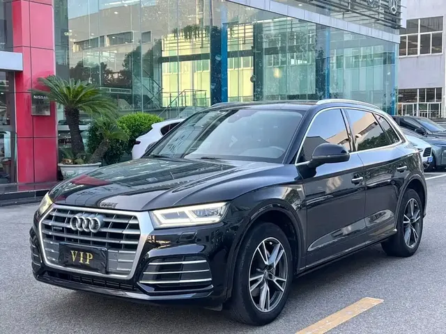 Audi Q5L 2018 40 TFSI Prestige Fashion (China V)