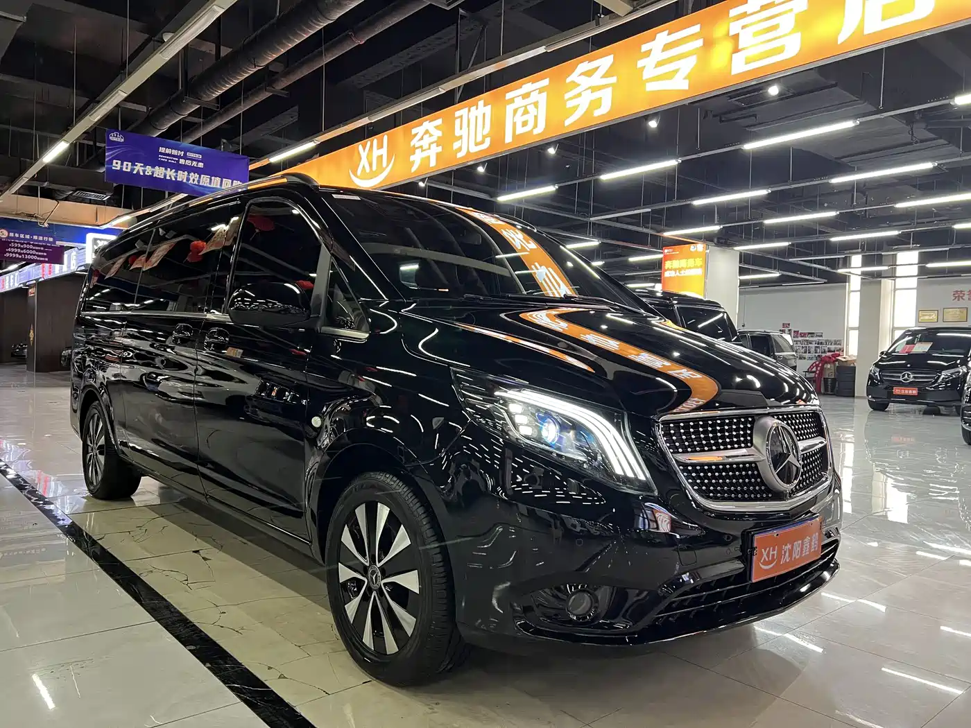 Mercedes-Benz Vito 2021 2.0T Business Edition 7-seater