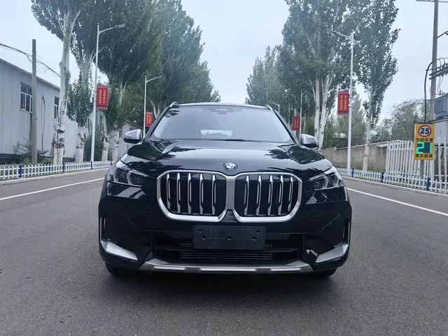 BMW X1 2023 sDrive20Li X Design Package