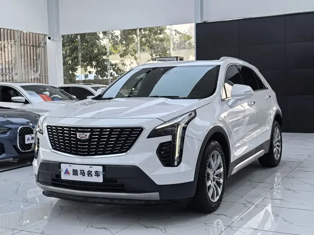 Cadillac XT4 2021 28T FWD Luxury Edition