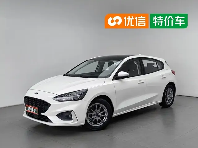 Ford Focus 2021 Hatchback EcoBoost 180 Auto Trend