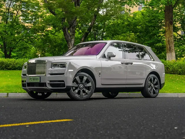 Rolls-Royce Cullinan 2018 4-Seater Version