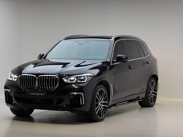 BMW X5 2022 xDrive 40Li Premium M Sport Package