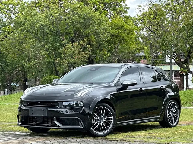 Lynk & Co 02 Hatchback 2021 2.0TD Halo Driving Control Package Edition