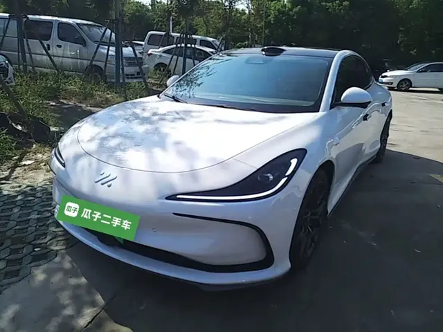 IM Motors IM L6 2024 Max Standard Edition
