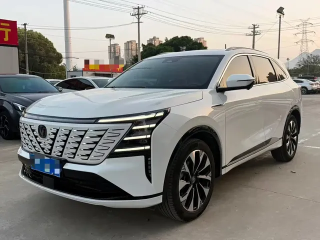 Changan CS75 PLUS 2025 4th Gen 1.5T New Blue Whale Smart Flagship