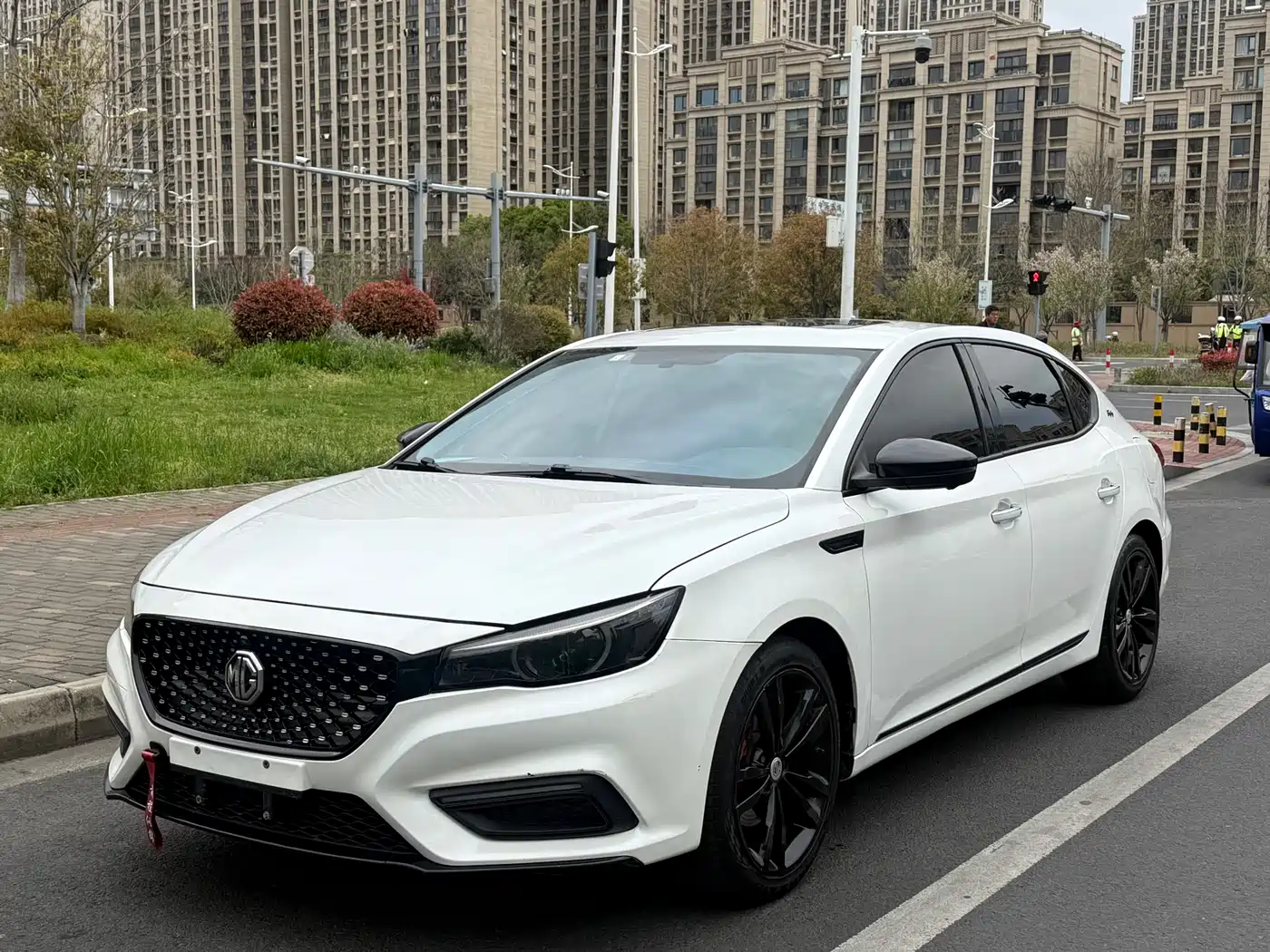 MG 6 2019 20T Automatic Trophy Competition + Sport Exhaust Racing Package