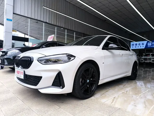 BMW 1 Series 2022 125i M Sport Shadow Edition