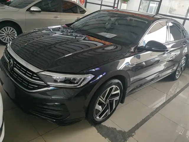 Volkswagen Sagitar 2024 300TSI DSG Surpass Edition