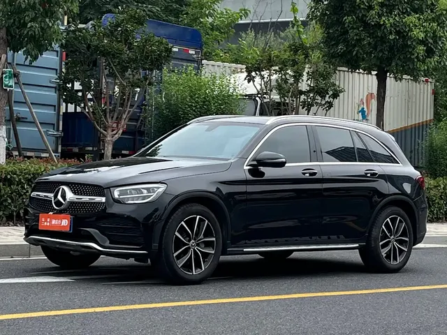 Mercedes-Benz GLC 2022 Facelift II GLC 260 L 4MATIC Luxury